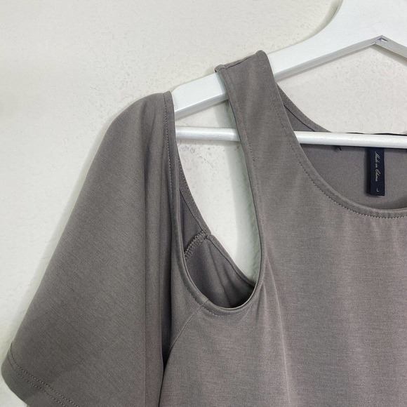 BCBCMaxAzria Kelsey Cold Shoulder Taupe Top L - Picture 4 of 9